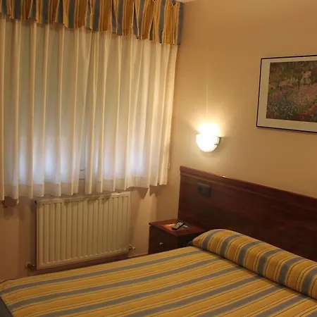 Szálloda Valdés 2*